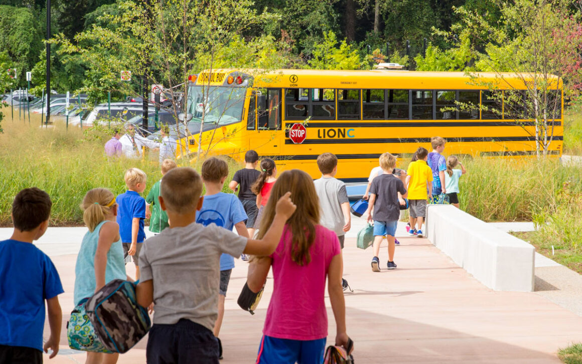 Student Transportation Of Canada Orders 1,000 Lion Electric School Buses