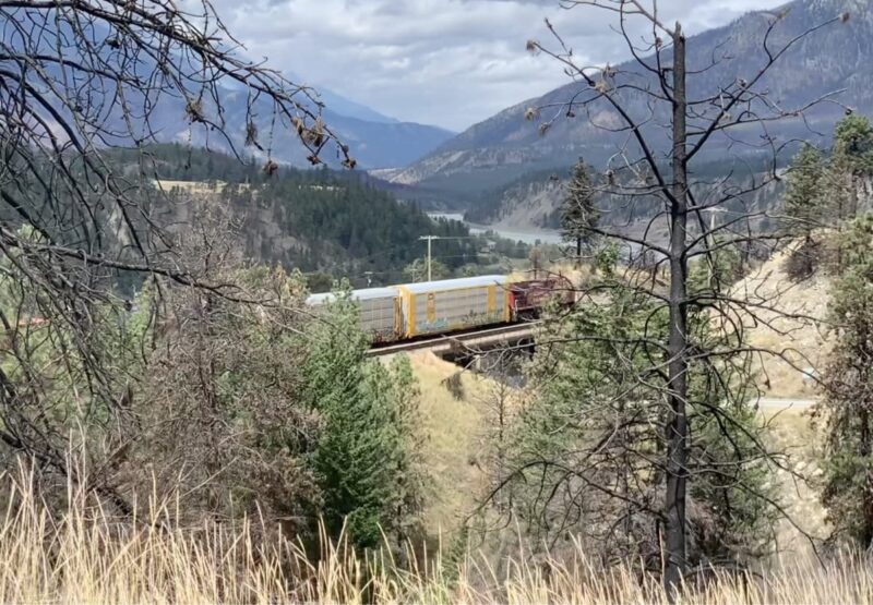 rail-electric-autonomy-canada