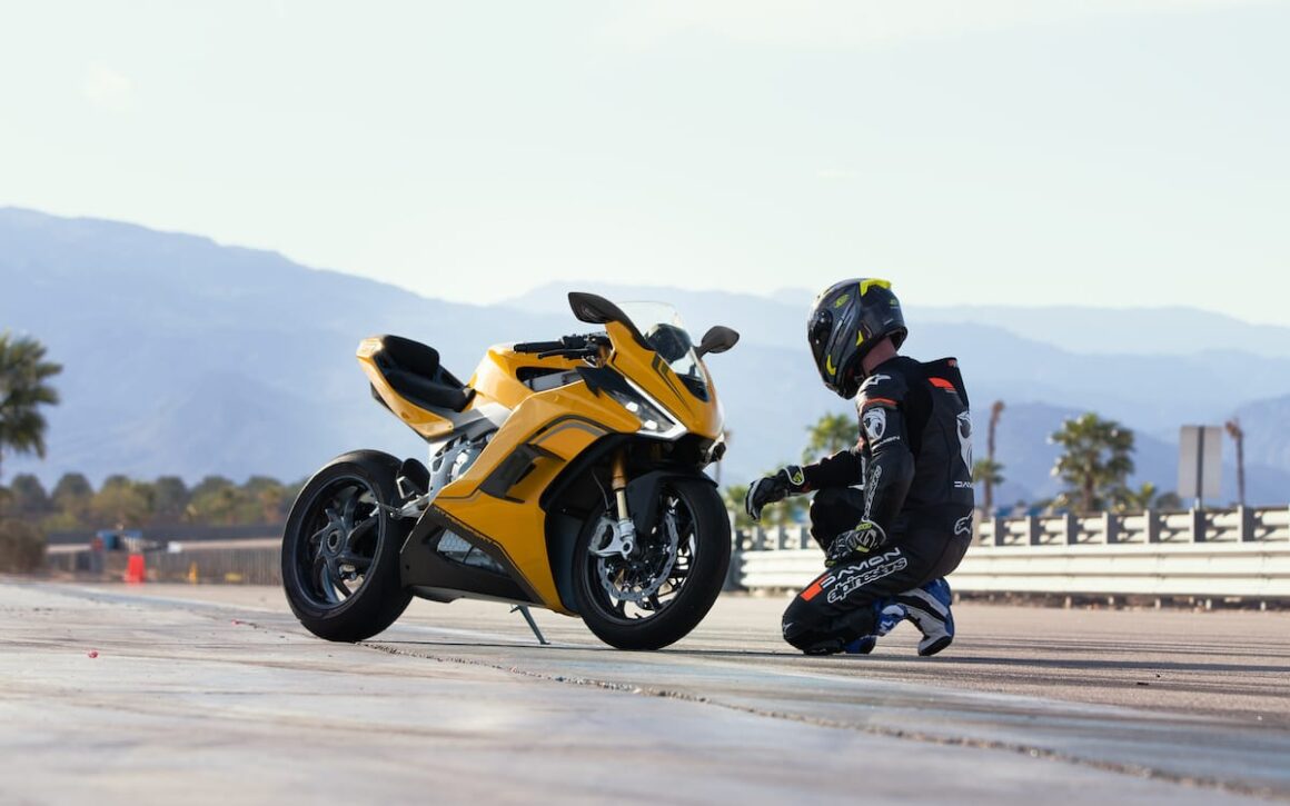 Image showcasing Damon Motors chooses E-One Moli batteries for e-motorcycles